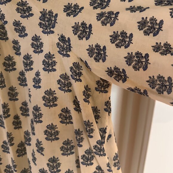 DÔEN Women's Jiana Floral Cotton Blouse - Ivory Meadow Sweet Floral - Size M - Picture 7 of 9